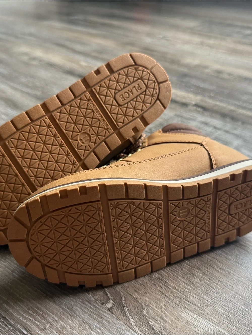 🧸 Children’s Place | NWOT • Tan Boots + Cute Winter Hat & Mittens